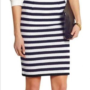 Diane von Furstenberg Woman's 2 Walda Black and White Striped Knit Penci…‎